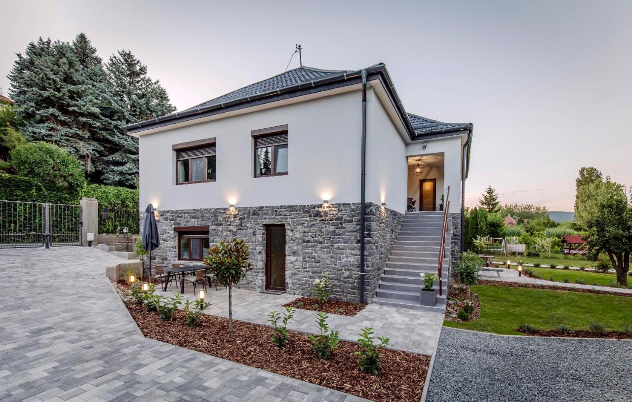 Nadas Center Home Badacsony Badacsonytomaj Exteriör bild